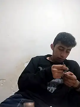 Flaquito pitudo online show from 12-25-24, 10:17