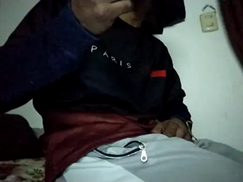 Flaquito pitudo online show from 01-10-25, 06:31