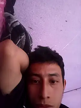 Flaquito pitudo online show from 11-15-25, 08:05