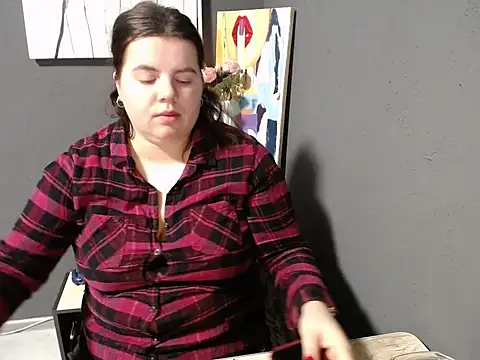 so shy online show from 01-31-25, 10:20