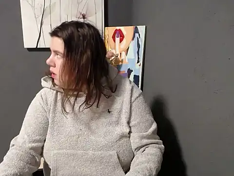 so shy online show from 02-15-25, 06:55