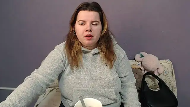 so shy online show from 01-08-26, 07:43