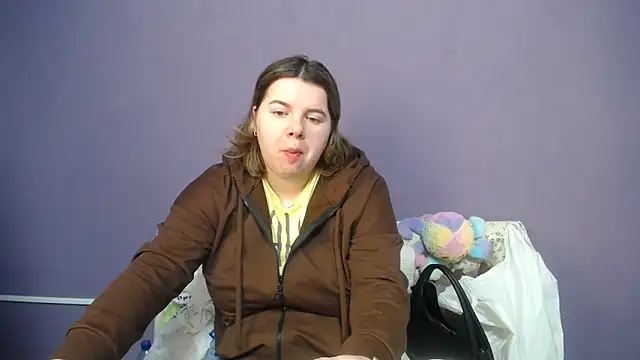 so shy online show from 04-21-26, 06:31