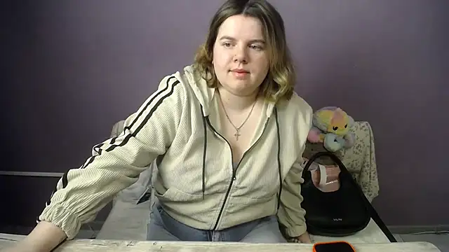 Snapshot of so_shy chatting on 04-30-26, 06:31 so shy online show from 04-30-26, 06:31