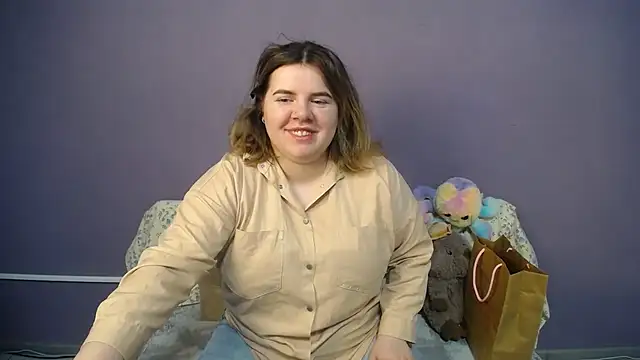 Snapshot of so_shy chatting on 05-28-26, 06:21 so shy online show from 05-28-26, 06:21