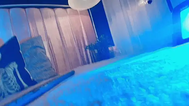 Ely Maldox online show from 01-10-25, 02:55