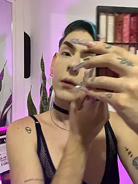 Snapshot of Ambar_Jhones chatting on 12-18-24, 12:10 Ambar Jhones online show from 12-18-24, 12:10