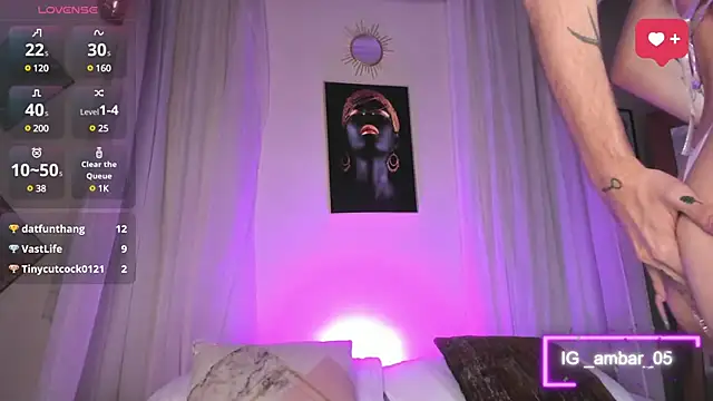 Snapshot of Ambar_Jhones chatting on 01-21-25, 11:24 Ambar Jhones online show from 01-21-25, 11:24