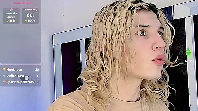 honey skin online show from 09-16-25, 09:27