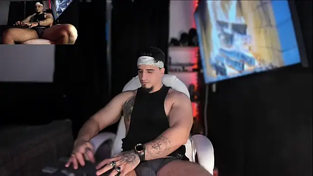 kingbear777 online show from 12-12-24, 08:36