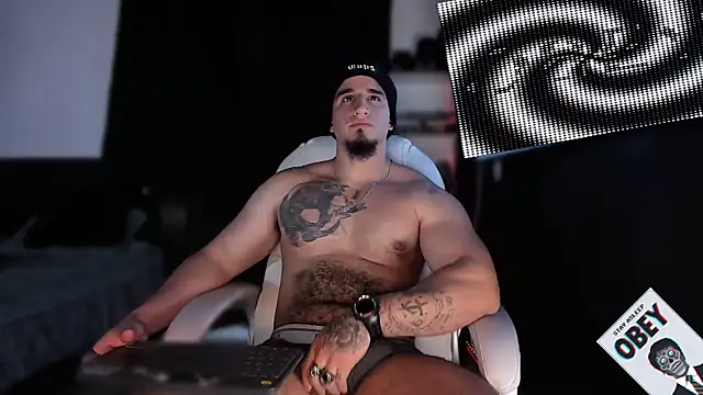 kingbear777 online show from 02-02-25, 04:59