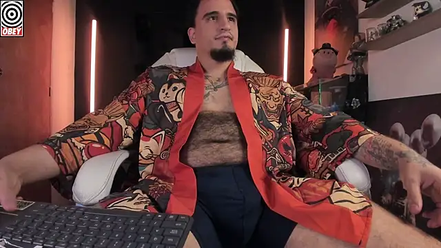 kingbear777 online show from 04-10-26, 03:12