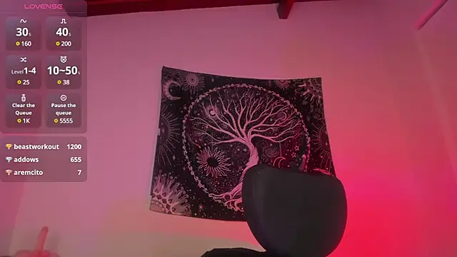 AramJoness online show from 12-24-24, 01:49