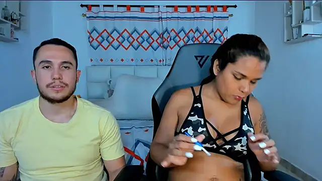 xxx sweet couple  online show from 12-10-24, 03:52