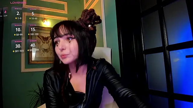 1Munique online show from 10-06-25, 12:24