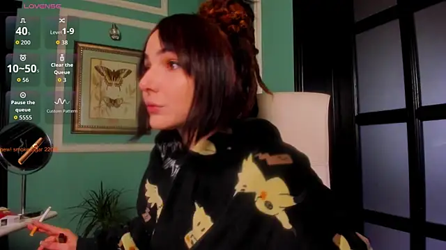 1Munique online show from 12-22-25, 12:57