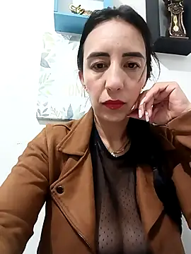 Snapshot of christine-x chatting on 02-15-25, 09:48 christine-x online show from 02-15-25, 09:48