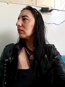 christine-x online show from 04-19-26, 04:06