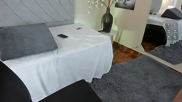 angieebaezz online show from 03-06-25, 04:07