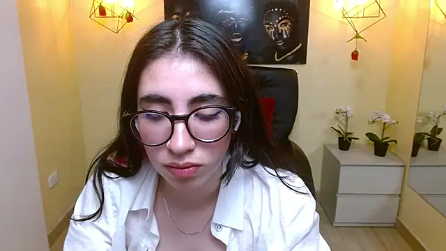 LenaRoses online show from 02-28-25, 10:06