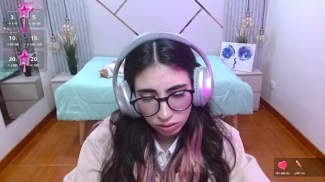 LenaRoses online show from 01-10-26, 07:48