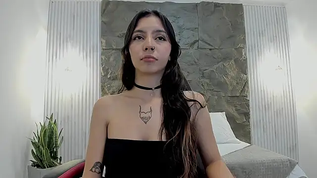 Snapshot of alice_greco chatting on 03-25-26, 03:29 alice greco online show from 03-25-26, 03:29