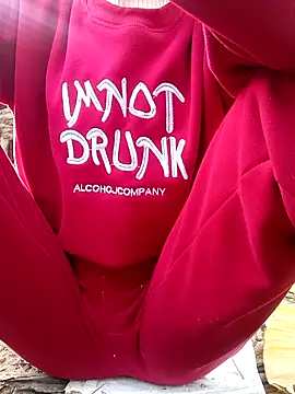 Snapshot of Sweet_Toy20 chatting on 03-21-25, 01:24 Sweet Toy20 online show from 03-21-25, 01:24