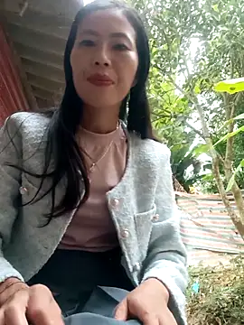 Snapshot of Sweet_Toy20 chatting on 11-07-25, 12:54 Sweet Toy20 online show from 11-07-25, 12:54