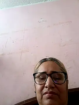  candi online show from 10-19-25, 12:39