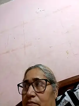  candi online show from 10-25-25, 12:29