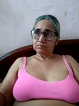  candi online show from 11-23-25, 01:00