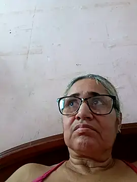  candi online show from 12-05-25, 01:42