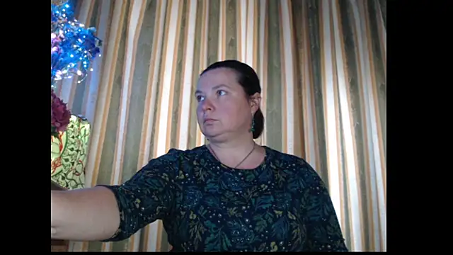 Snapshot of amorelara chatting on 09-09-25, 01:32 amorelara online show from 09-09-25, 01:32