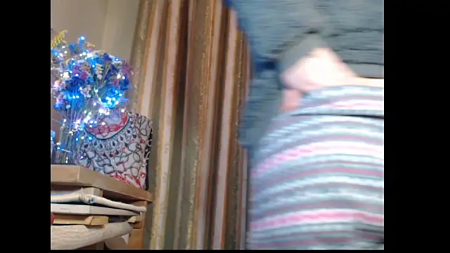 Snapshot of amorelara chatting on 10-01-25, 04:40 amorelara online show from 10-01-25, 04:40