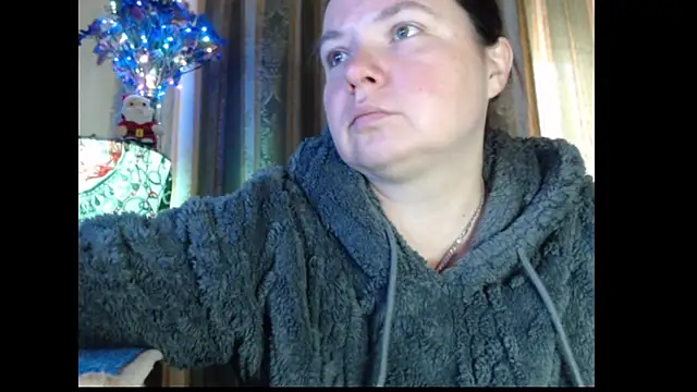 Snapshot of amorelara chatting on 10-13-25, 08:36 amorelara online show from 10-13-25, 08:36
