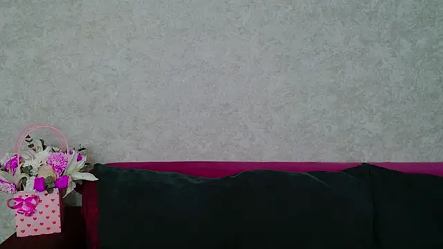 Miss Arwen online show from 11-04-25, 02:43