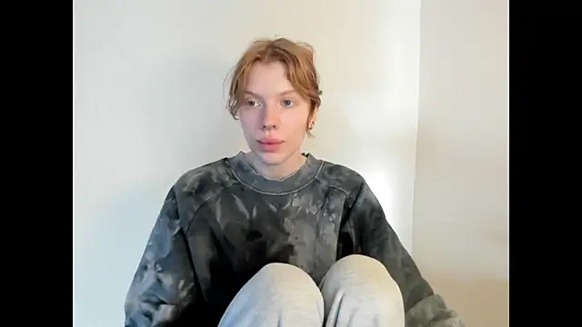 StellaDavis online show from 11-18-25, 08:08