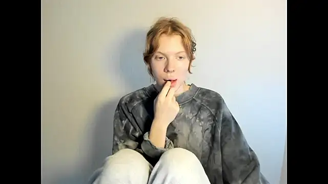 StellaDavis online show from 11-27-25, 08:05