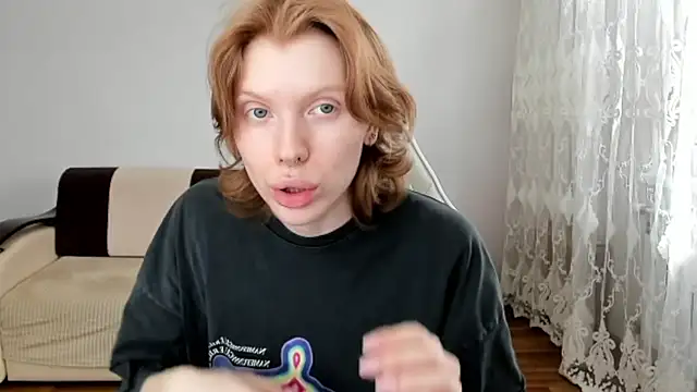 StellaDavis online show from 04-26-26, 11:08