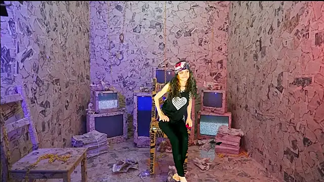 AriellaTaylor online show from 01-29-25, 02:51