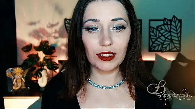 Snapshot of MissBeverlyMills chatting on 02-05-25, 06:26 MissBeverlyMills online show from 02-05-25, 06:26