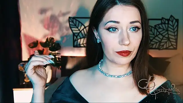 Snapshot of MissBeverlyMills chatting on 02-22-25, 04:40 MissBeverlyMills online show from 02-22-25, 04:40