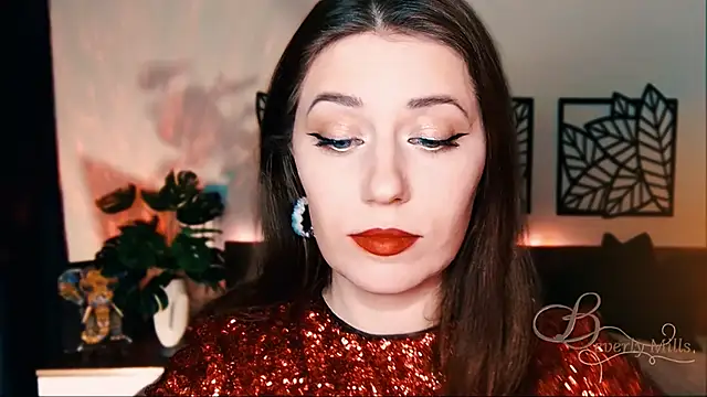 Snapshot of MissBeverlyMills chatting on 02-23-25, 04:24 MissBeverlyMills online show from 02-23-25, 04:24