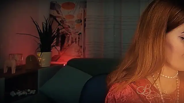 MissBeverlyMills online show from 03-01-26, 06:10