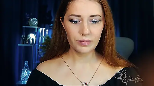 MissBeverlyMills online show from 04-10-26, 01:16