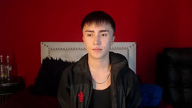 Snapshot of santi-fabulous chatting on 03-05-25, 02:14 santi-fabulous online show from 03-05-25, 02:14