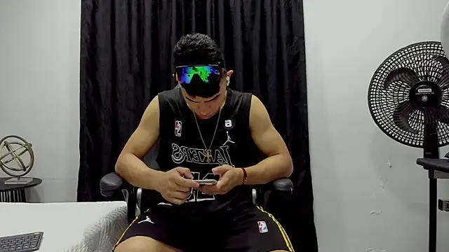 andrew rose  online show from 12-09-24, 03:00