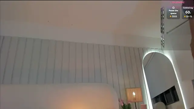 Megan-holly online show from 04-25-26, 12:13