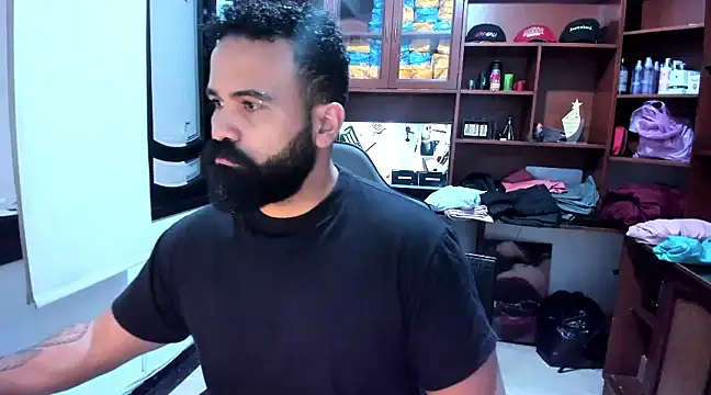 Snapshot of Drako_Argentii chatting on 12-26-24, 08:21 Drako Argentii online show from 12-26-24, 08:21