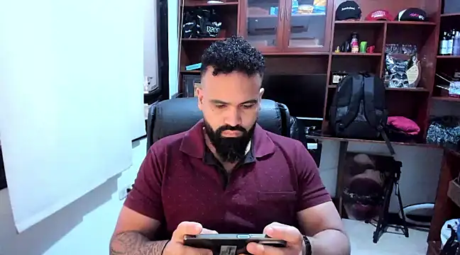 Snapshot of Drako_Argentii chatting on 02-01-25, 03:50 Drako Argentii online show from 02-01-25, 03:50